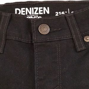 NWOT Boys black skinny fit Denizen Levi’s